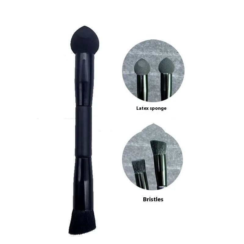 Sponge stick concealer brush with wooden handle for dark circles, designed for precise makeup application and blending under eyes, suitable for various skin tones and cream or liquid concealer formulas in black colour option