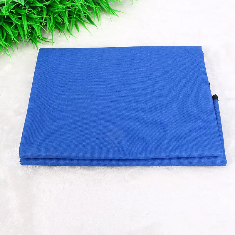 Black waterproof dog and cat car seat pad measuring 135x135cm on a vehicle seat.