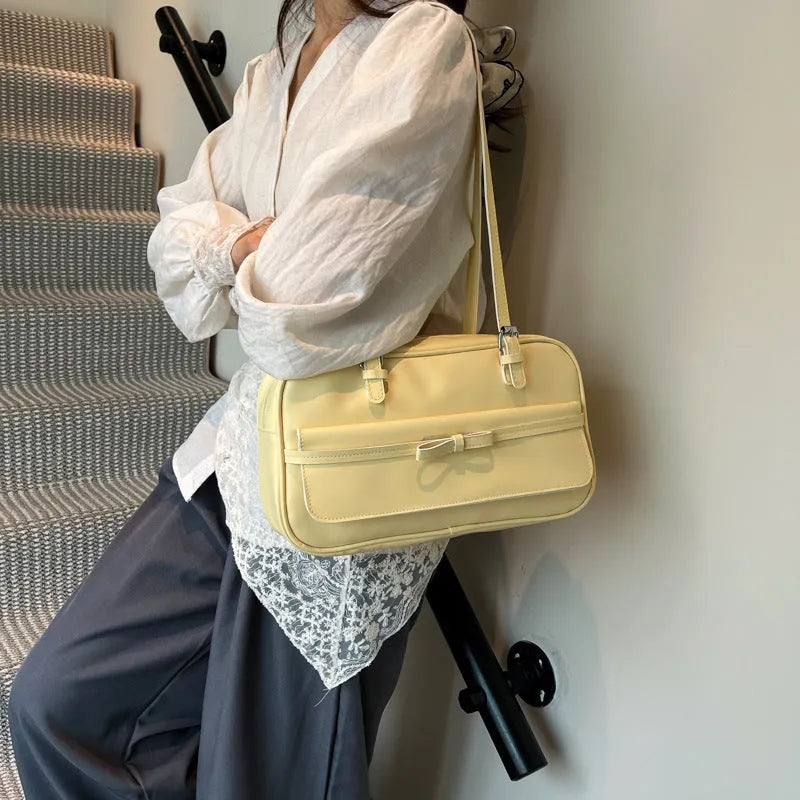 PU single-shoulder flap bag in horizontal square shape with mobile phone compartment and bow decorations
