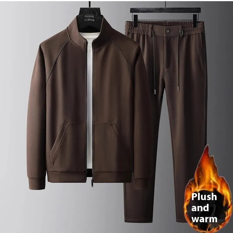 Stand collar casual sports suit in slim fit with long sleeves, shown in coffee colour, sized for weights up to 102.50kg