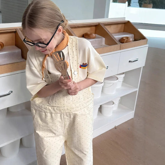 Girls' milky white polka dot overalls with Western styling and high-waist trousers