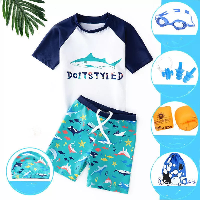 Boys split swimsuit with quick-dry Vinylon fabric, available in multiple colors and sizes