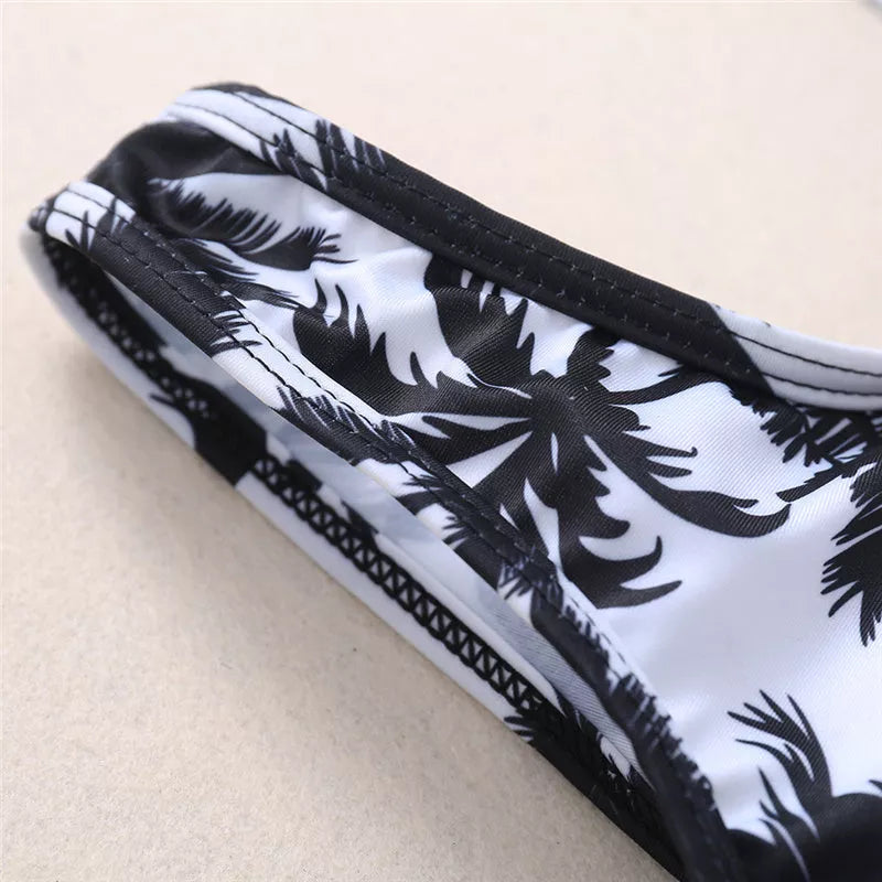 Coconut palm sports bikini with floral pattern and chest pad for water activities