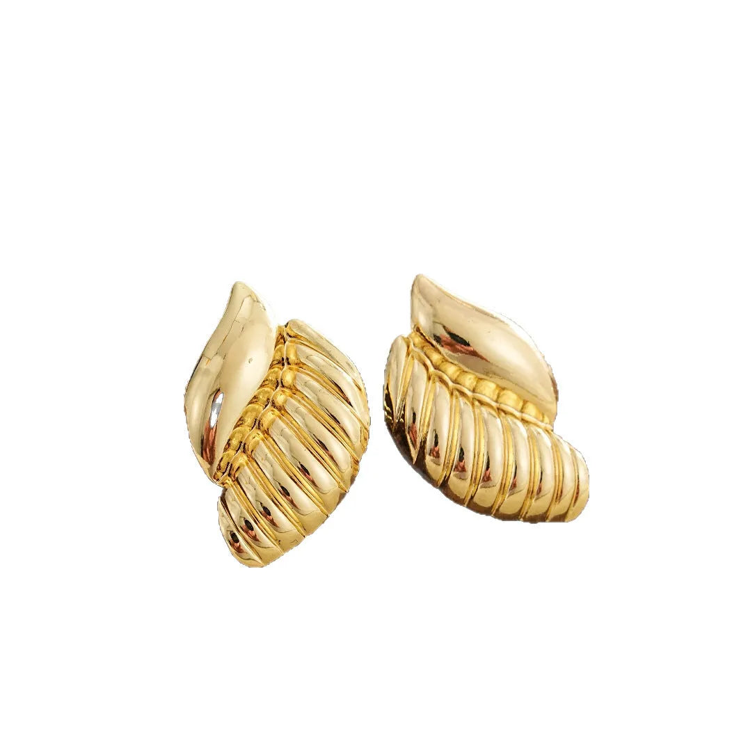 Gold threaded water drop earrings for women with a simple threader drop shape