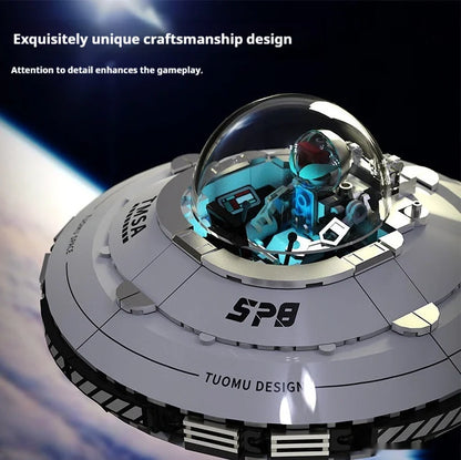 UFO Universe alien spaceship building blocks toy with flashing lights and battery-powered function