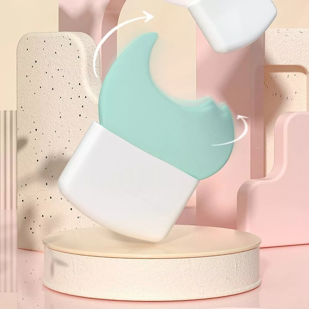 Multifunctional silicone eye makeup baffle for precise eyeliner and eyeshadow application