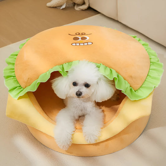M size detachable cat kennel with enclosed design for winter warmth and year-round indoor or outdoor use