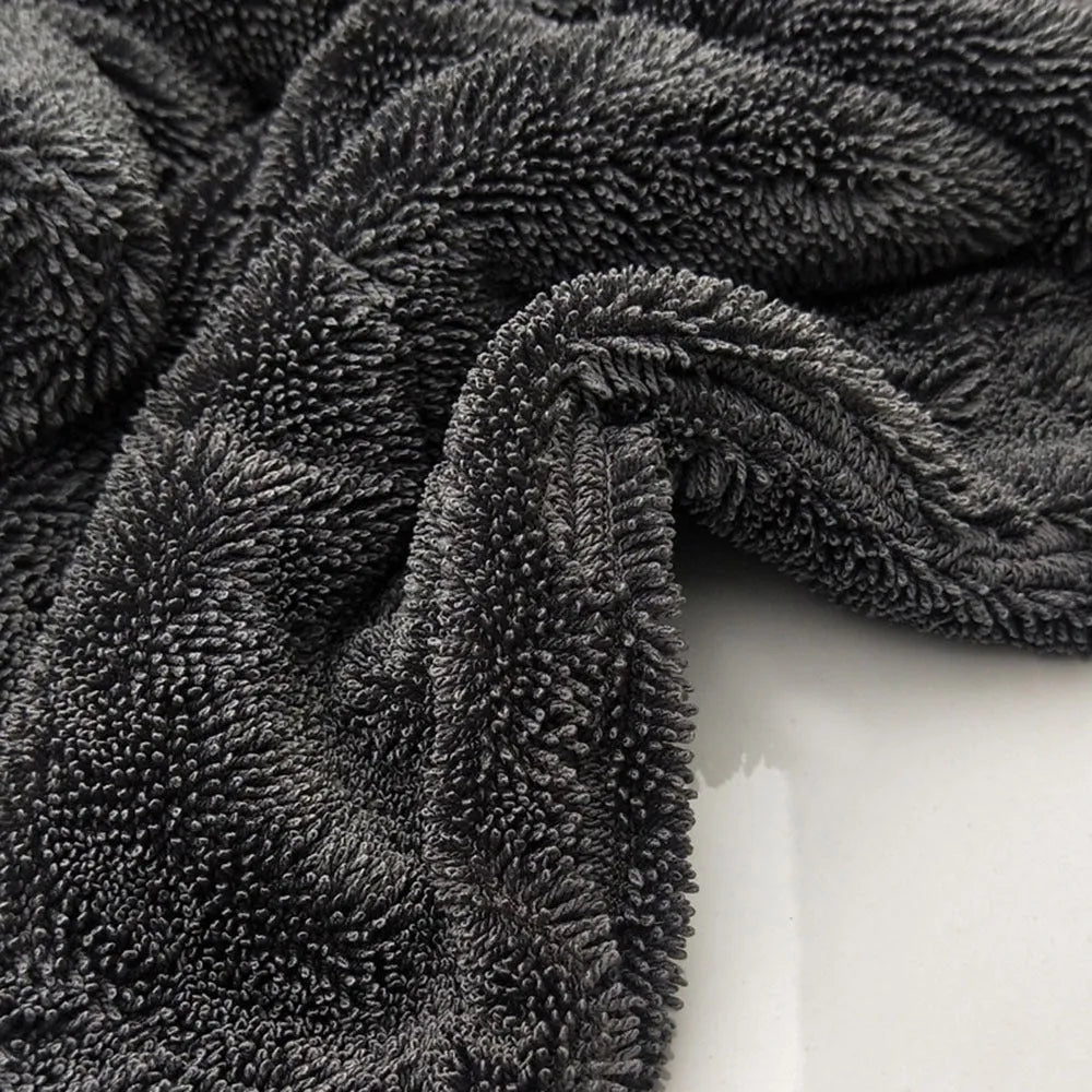Grey 40x40cm microfiber car wash towel for drying vehicles and surfaces