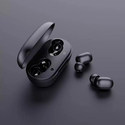 GT1 Pro true wireless headphones in black, Bluetooth 5.0 bilateral stereo earplugs with multi-point connection