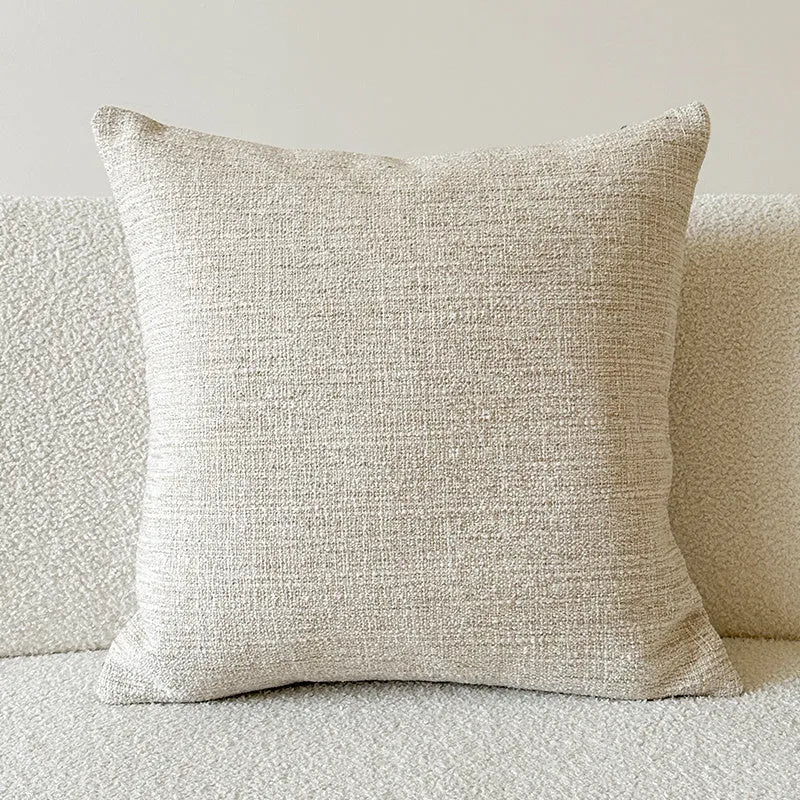 American-style yarn-dyed jacquard sofa pillow cover with thickened paisley design in amber colours, showing plant and flower pattern.