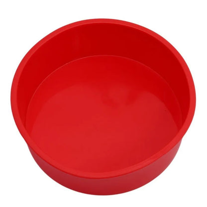 Red silicone round cake mould set showing 4-inch, 6-inch, and 8-inch sizes for baking