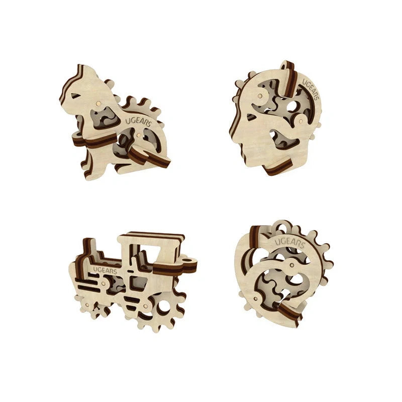 Wooden Fingertip Rubik Cube Puzzle with four small movable assembling pieces