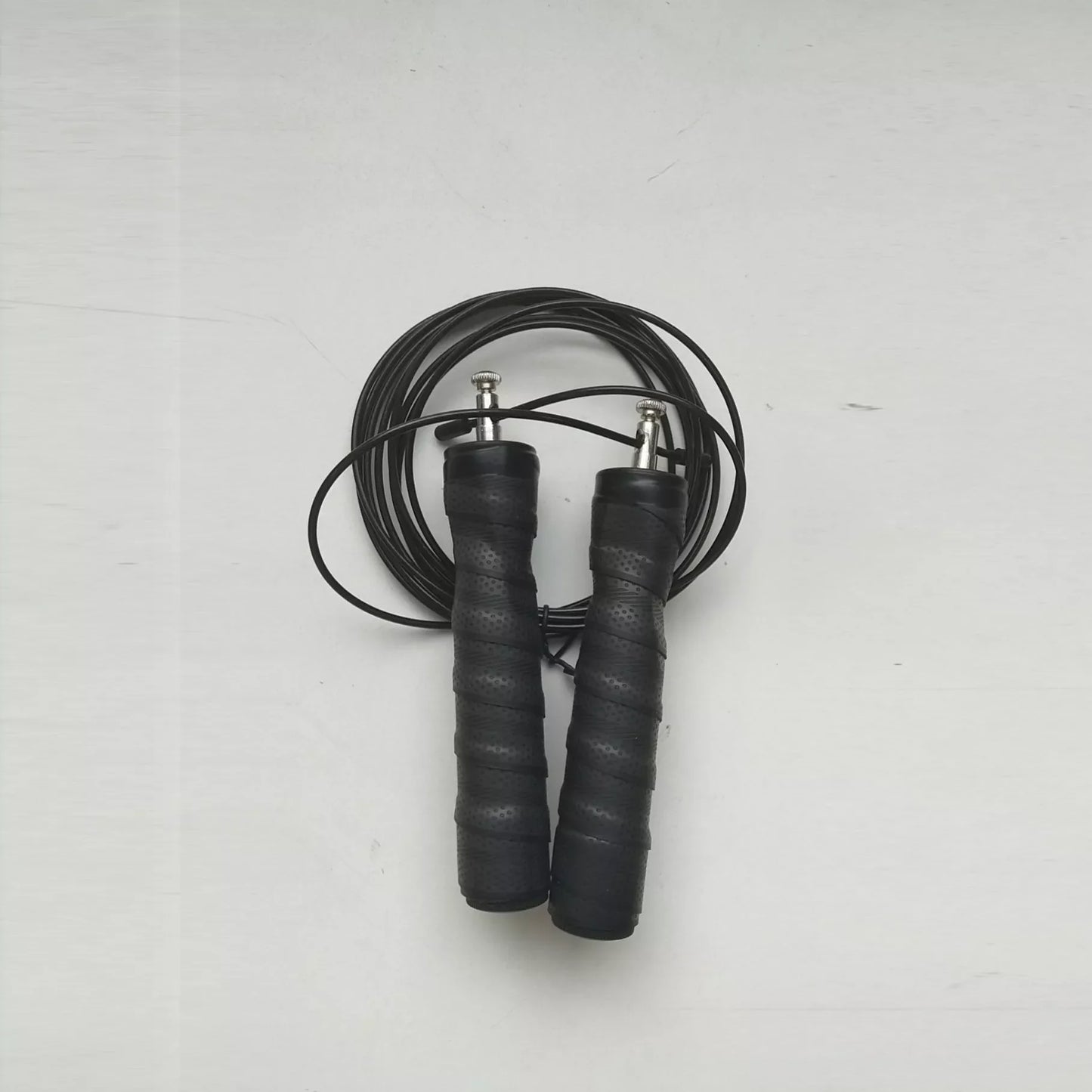 PROCIRCLE sweat-absorbent foam skipping rope with smooth bearing system in multiple colors