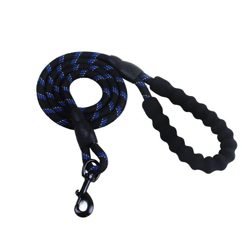 Reflective dog leash with foam handle showing 1.5m length and zinc alloy hook