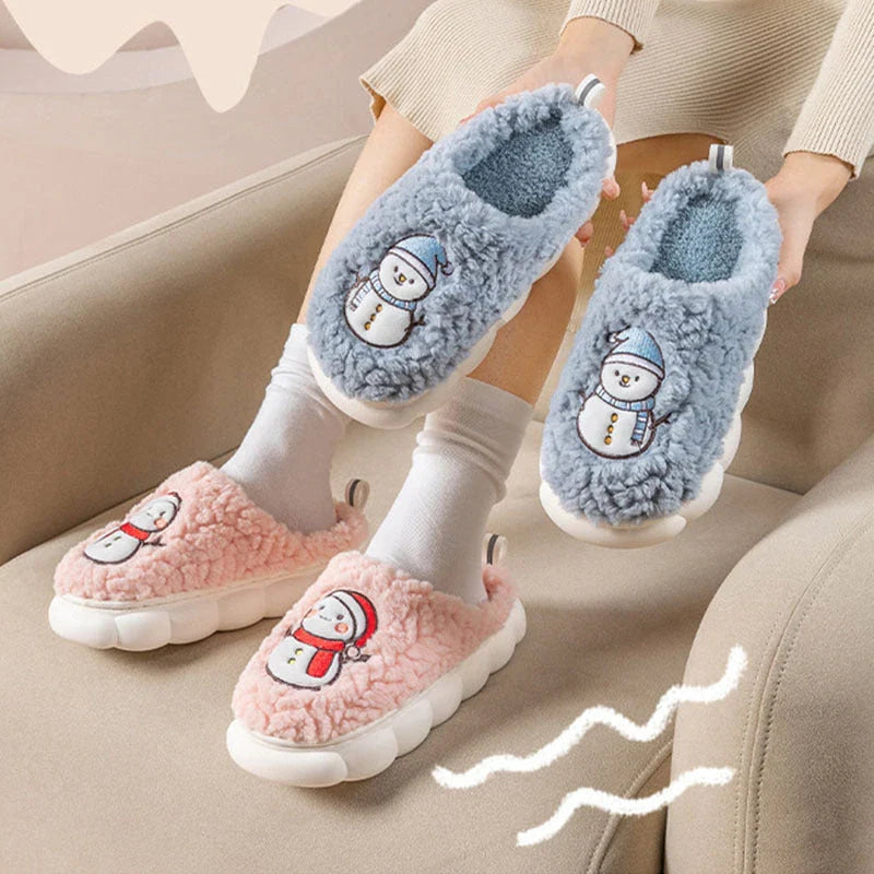 Cozy snowman-shaped slippers with thick, anti-slip soles and plush lining for indoor comfort and warmth