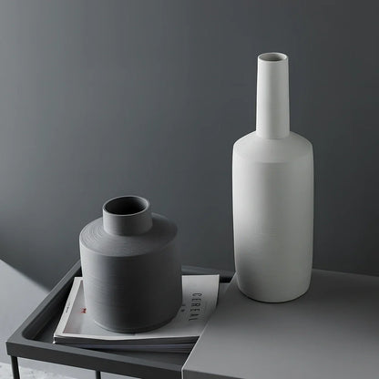 Nordic style ceramic vase with wire drawing textured surface in neutral colour with unburnt matte finish