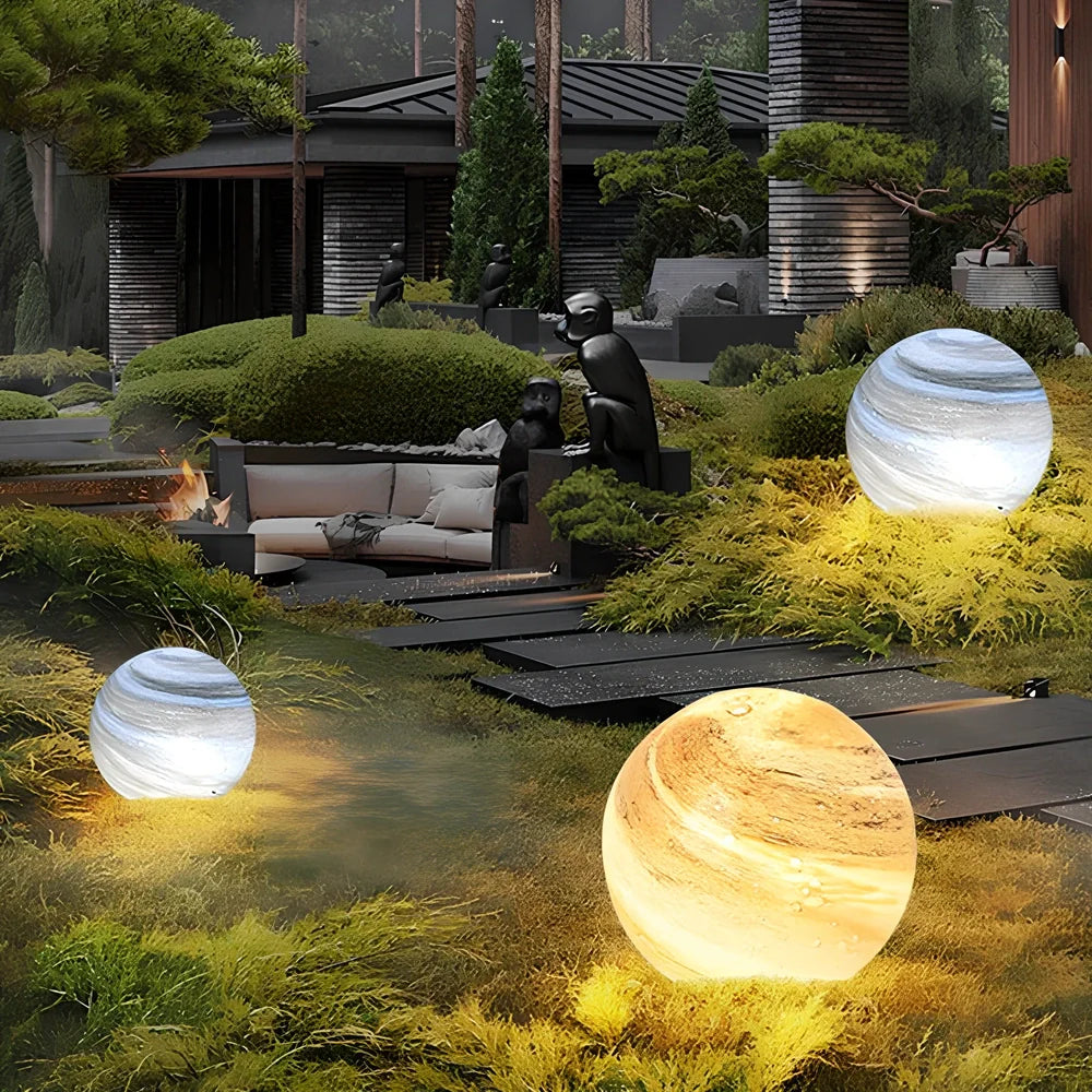 Solar-powered garden lamp in coffee colour with die-cast aluminium and crystal construction, 30cm height