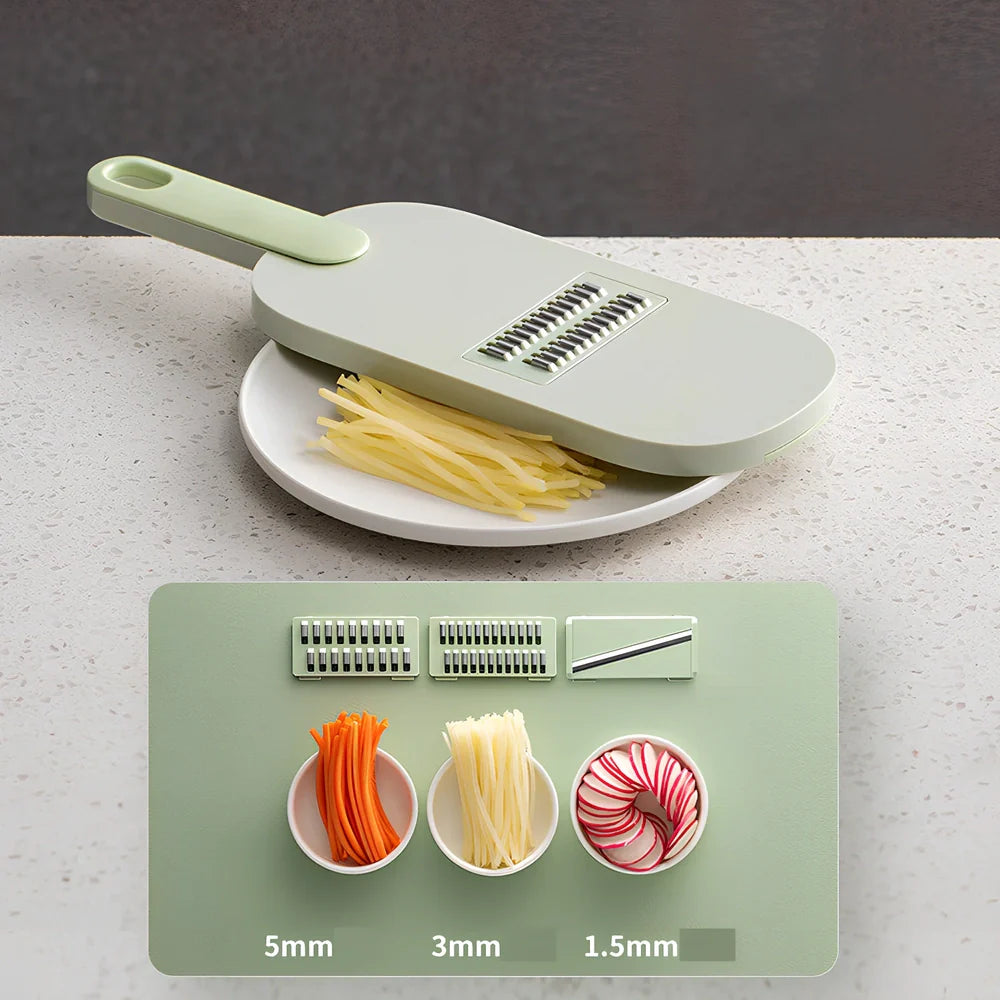 Shredded vegetable slicer with 304 stainless steel blades on 34.6cm PET cutting board