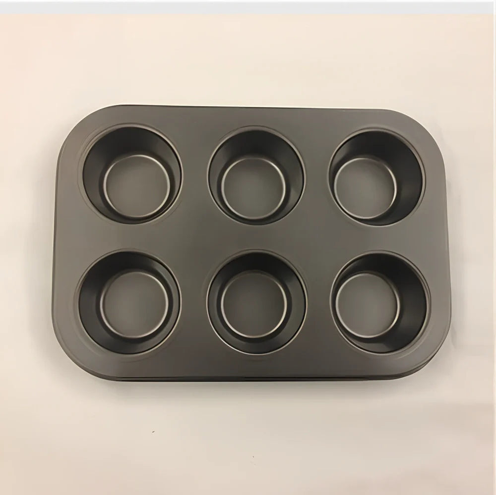 Flat round 6-cup cake mould with non-stick coating measuring 30cm diameter