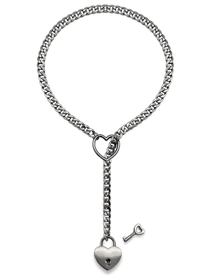 Adjustable heart-shaped O-ring slip chain necklace in black, silver, and gold