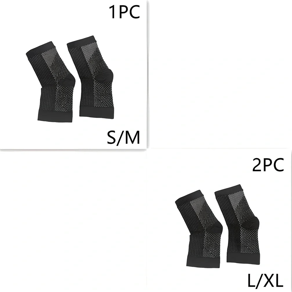 Invisible heel compression socks in black colour with absorbent insole design