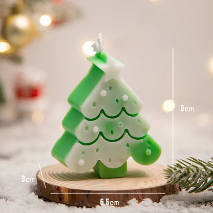 Christmas tree scented soy wax candle with lead-free cotton wick in cylindrical shape, multiple size options available