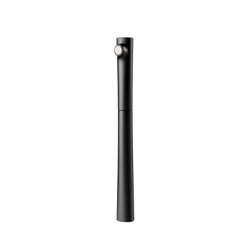 Branch magnet fountain pen with 0.7mm stainless steel nib in black or white resin holder.