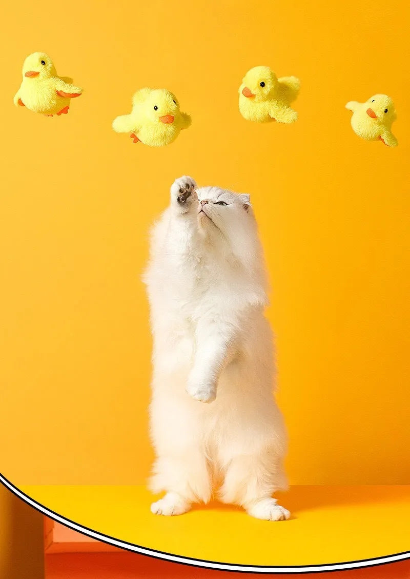 Yellow duck electric cat toy 150x120x80mm with Type-C USB charging and catnip