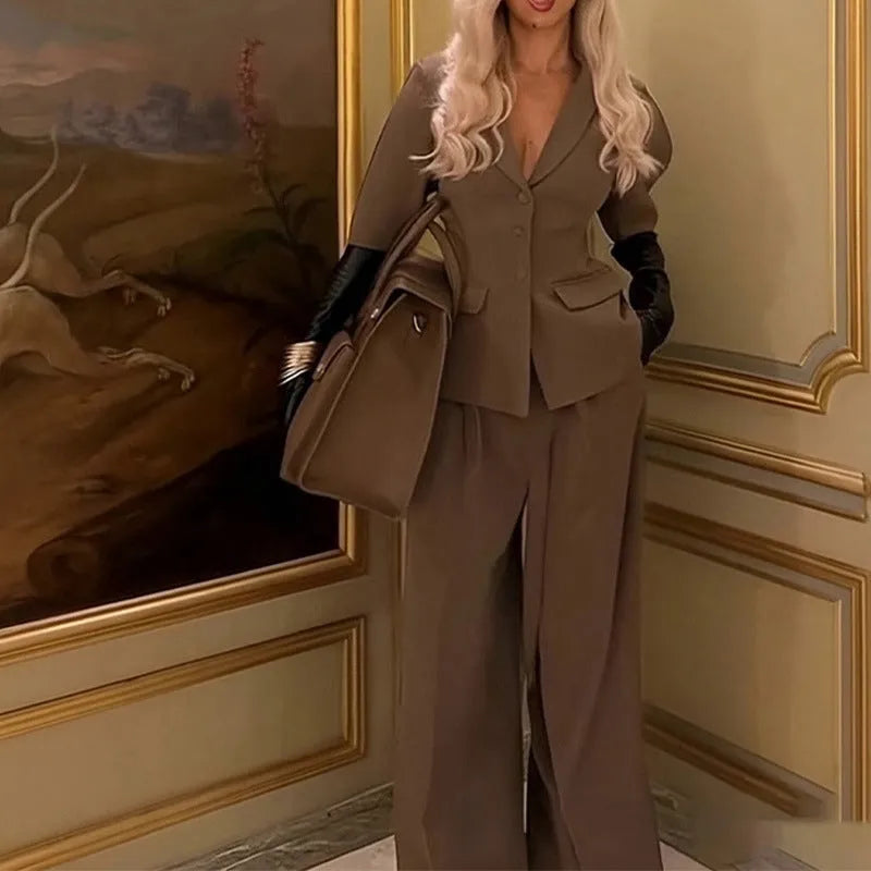 Brown Polyester Top and Trousers Suit in Slim Fit Waist: Offers a complete two-piece set with long sleeves and trousers in sizes S to 3XL, designed with a regular sleeve cut and Asian sizing considerations.