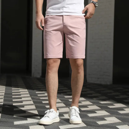 Men's loose elastic waistband fifth pants in solid colour casual styling
