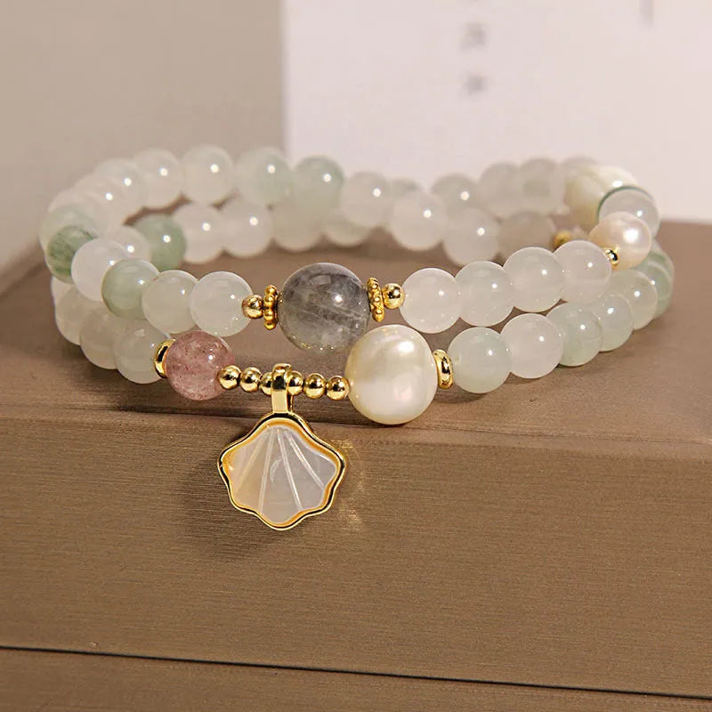 Crystal bracelet with Tianshan emerald green jade ginkgo leaf pendant, gold-plated inlaid artificial gemstone or semi-precious stone accents and rhinestone decoration for women's jewellery