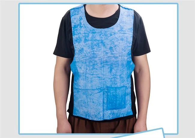 Unisex Iced Vest in blue for summer heat relief, 61x40cm