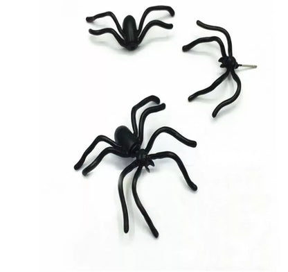 3D Creepy Black Spider Earrings for Halloween and home decoration