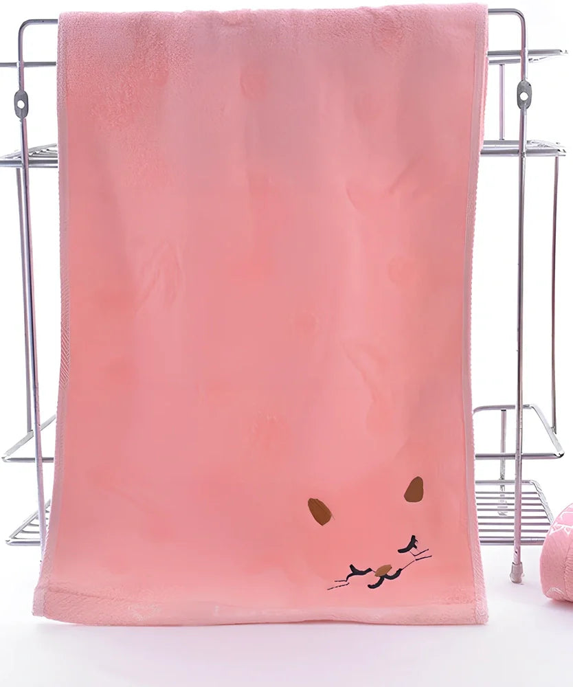 Bamboo fibre bath towel with kitten face pattern measuring 25x50cm in blue, green, pink or yellow