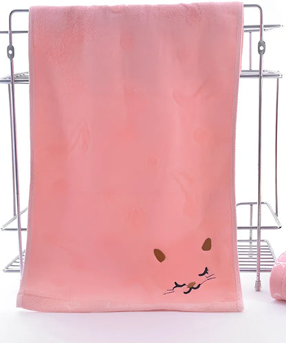 Bamboo fibre bath towel with kitten face pattern measuring 25x50cm in blue, green, pink or yellow