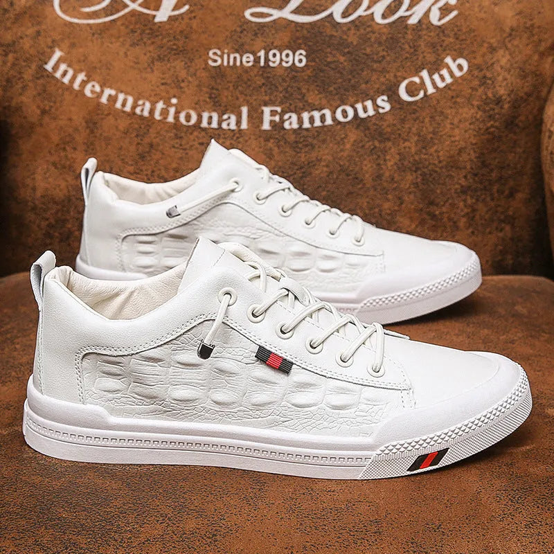 Men's white round-toe lace-up casual sneakers with a PU leather upper and rubber sole.