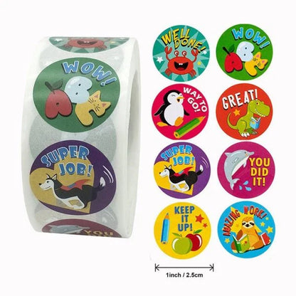 Cute animal-themed reward stickers in 8 designs, 500 pieces per roll for kids and classrooms