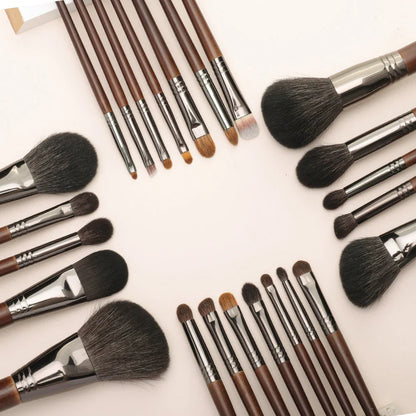 A 24-piece set of high-quality makeup brushes made with natural goat hair and synthetic fibers, perfect for flawless makeup application.
