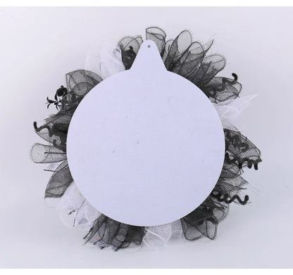 Halloween skull bride and groom mesh garland, a spooky and unique decoration for your haunted house or Halloween party