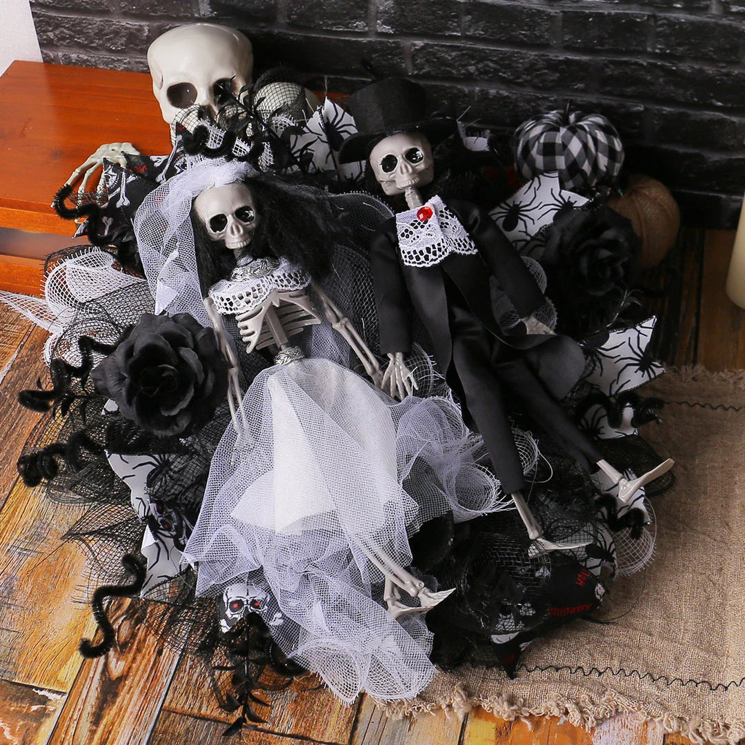 Halloween skull bride and groom mesh garland, a spooky and unique decoration for your haunted house or Halloween party