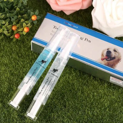 Dog Teeth Plaque Removing Pens - All-natural formula to gently clean and whiten your furry friend's teeth