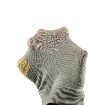 A pair of sports knee pads in a two-tone colour combination for aerobics and basketball.