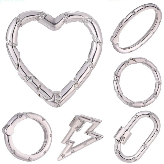 Copper heart-shaped climbing button with gold plating and zircon detail, measuring 1.5cm
