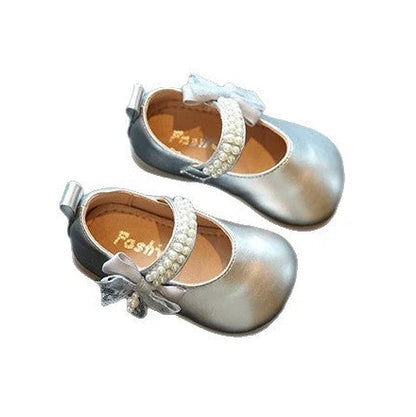 Leather girls' walking shoes in beige with princess square mouth, bow, and non-slip sole for toddlers
