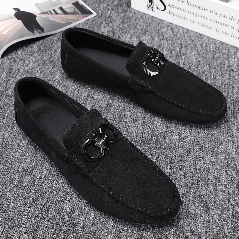 Men's black and grey suede casual shoes with cowhide leather details and rubber soles