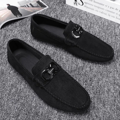 Men's black and grey suede casual shoes with cowhide leather details and rubber soles