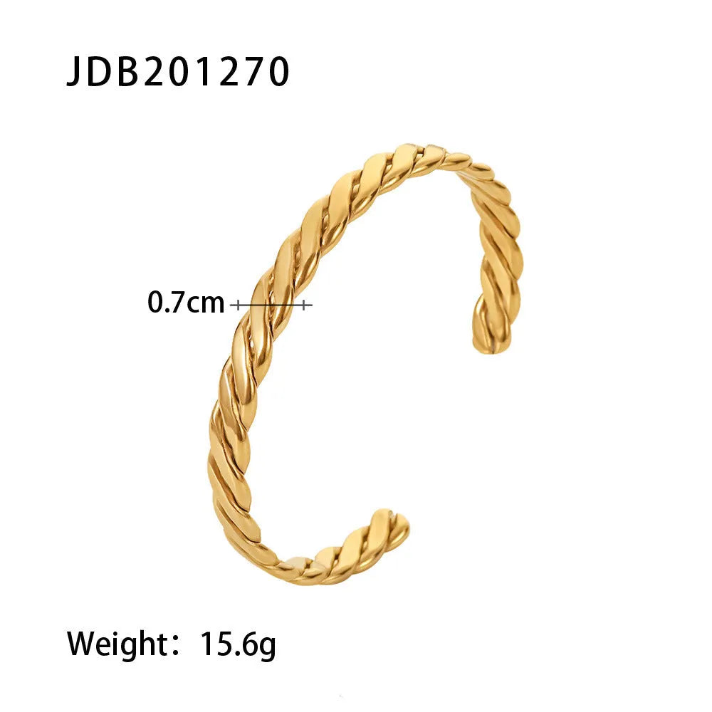 A women's stainless steel bracelet with an electroplated finish in a European and American style.