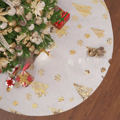 XINGX plush Christmas tree group mat with gilding snowflake designs in Christmas tree, cedar, and star styles.