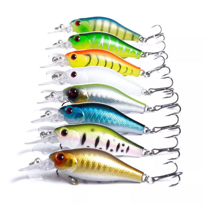 Simulated fish fishing bait with 6# hook, durable plastic construction, 8.5CM length