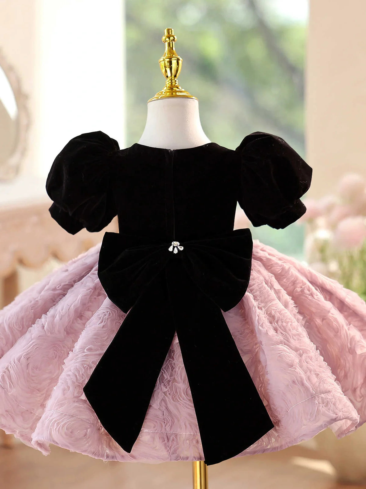 Girls' pink purple formal dress for piano performances with slim fit and round neck